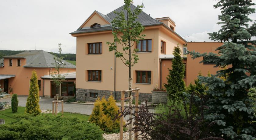 Apartmany Pemi Potstejn Exterior photo